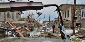 “ყოველი წვიმა უსაშველოდ საშიში გახდა… თითქოს ნორმაა ტალახში ჩამხრჩვალი ადამიანების ძებნა, გლოვა, გადარჩენის სიხარული” – თამარ ბუჩუკური