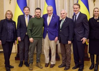 “ამერიკელები ჭეშმარიტების მხარეს არიან” – ამერიკელი სენატორები ლვოვში