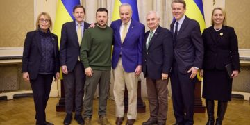 “ამერიკელები ჭეშმარიტების მხარეს არიან” – ამერიკელი სენატორები ლვოვში