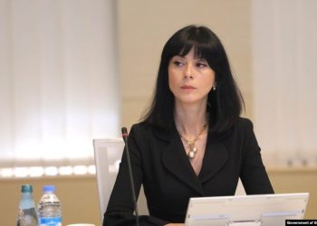 პოლიტიკა და პოლიტიკური რეკლამები – იცის, თუ არა, მინისტრმა, სახელმწიფო პოლიტიკის განმარტება?