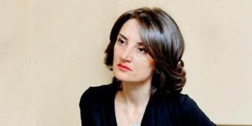 “ერთი გოგოა სხივურ თერაპიაზეა, ონკოპაციენტია, 16-17 წლის იქნება…” – რას წერს თამუნა ლეფსვერიძე