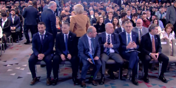 ,,პუტინს თავისი ფრაქცია ჰყავდა პარლამენტში, ახლა პარტიაც ეყოლება“ – რომან გოცირიძე