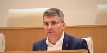 „ქართულმა ოცნებამ“ რომ დადო შედეგი თამბაქოსთან დაკავშირებით ამ ქვეყანაში, არავის დაუდია“ – მამუკა მდინარაძე