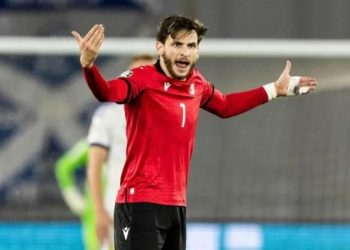 “კარგ კონდიციებში ვარ – არ მგონია, ვინმეს საქართველოში თამაში გაუხარდეს”- ხვიჩა კვარაცხელია