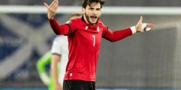 “კარგ კონდიციებში ვარ – არ მგონია, ვინმეს საქართველოში თამაში გაუხარდეს”- ხვიჩა კვარაცხელია