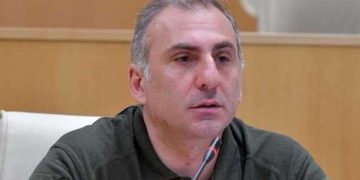 „რა 2008 წელი, აქამდე საღათას ძილით ეძინათ თუ სად იყვნენ?” – ელისაშვილი „ხალხის ძალის“ განცხადებაზე