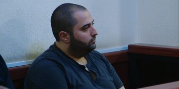 მშობლების მკვლელობაში მსჯავრდებულ ყოფილ პოლიციელს სააპელაციომაც უვადო პატიმრობა მიუსაჯა