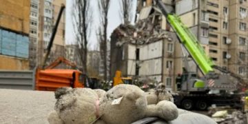 ოდესაში, საცხოვრებელი კორპუსის ნანგრევებიდან მეათე ცხედარი ამოიყვანეს – ის ჩვილია