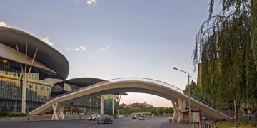 იუსტიციის სახლთან მდებარე საფეხმავლო ხიდის დემონტაჟი იგეგმება