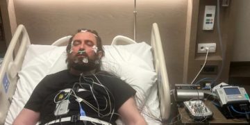 ფოტო თურქეთის საავადმყოფოდან – როგორია დეკანოზ გიორგი მამალაძის მდგომარეობა