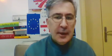 სტუდენტები მასობრივად ყიდულობენ ლობიანებს, რადგან ხაჭაპური 50 თეთრით უფრო ძვირი ღირს – სააკაშვილი