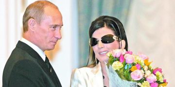 “რუსეთის ნათელი მომავლისთვის” – დიანა ღურცკაია არჩევნებზე მივიდა