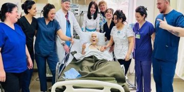 საქართველოში, 111 წლის ქალს, მენჯ-ბარძაყის სახსრის ენდოპროტეზირება ჩაუტარდა – ფოტო