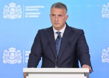 რევაზ ჯაველიძე მთავრობის ადმინისტრაციის უფროსის პოსტიდან გაათავისუფლეს