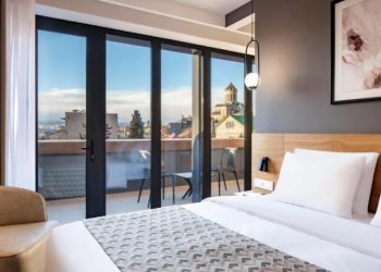 “ამ ეტაპზე, რუსი ტურისტების თბილისის სასტუმროებში განთავსება ისტორიულ მინიმუმზეა” – ასოციაცია