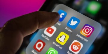 ფლორიდაში 14 წლამდე ბავშვებს ეკრძალებათ სოციალურ ქსელებში ანგარიშების შექმნა – გუბერნატორის გადაწყვეტილება