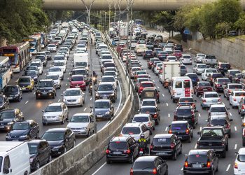 თბილისში ნახევარ მილიონზე მეტი ავტომობილი დადის – ნახეთ რეგიონის მონაცემები