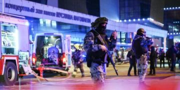 ФСБ-ის ხელმძღვანელის თქმით, მოსკოვში მომხდარ თავდასხმაში ეჭვმიტანილი 11 პირი დააკავეს