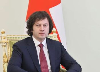 “რუსული კანონი რომ მიგეღოთ იმისთვის არ  დაღუპულან 9 აპრილს, შე რუსო!” – კომენტარები პრემიერის გვერდიდან