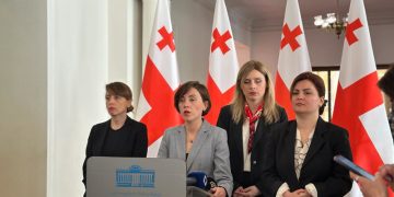 “რუსულ კანონს არ მიგაღებინებთ!” – ქალი დეპუტატების საგანგებო განცხადება