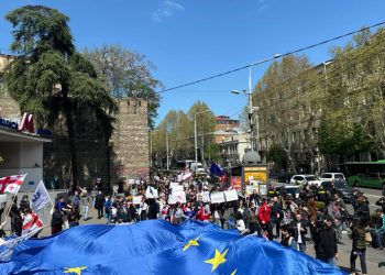 არა რუსულ კანონს! – აქციას სტუდენტები შეუერთდნენ