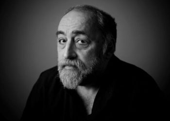 ,,ფეისბუკებში დაუწერიათ, ხმას რათ არ იღებსო. კი ვიღებ, მარა…” – აკა მორჩილაძის წერილი ,,პუბლიკას”