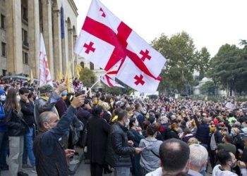პარლამენტთან “უცხოური გავლენის გამჭვირვალობის შესახებ” კანონპროექტის განხილვის პარალელურად ხვალ საპროტესტო აქცია გაიმართება