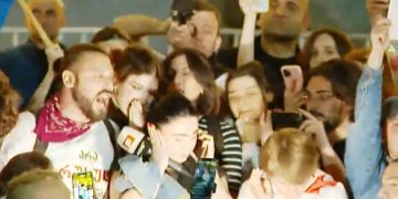 აქციის მონაწილეებმა „პოსტივის“ გადამღებ ჯგუფს აქციის დატოვება მოსთხოვეს