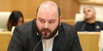რა გარიგებაში არიან “ნაცები” და “ქოცები”? – “საზოგადოება ამას ივანიშვილს არ აპატიებს” – ბექა ლილუაშვილი