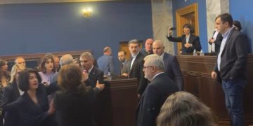 კიდევ ერთი დაპირისპირება პარლამენტში