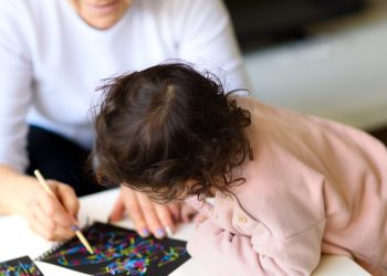 ძიძების ასოციაცია რუსულ კანონზე: ჩვენნაირი ორგანიზაციებისთვის დაცინვა, თვალში ნაცრის შეყრაა