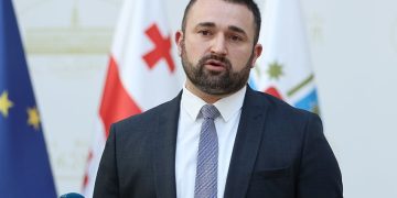 პარლამენტმა ცესკოს თავმჯდომარედ კალანდარიშვილი და წევრობის კანდიდატები ვერ აირჩია