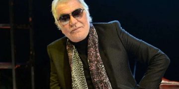 იტალიელი მოდის დიზაინერი რობერტო კავალი 83 წლის ასაკში გარდაიცვალა