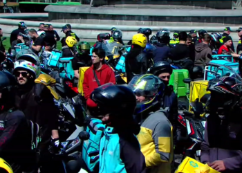 წამზომი ჩართულია – კურიერები და ბაიკერები კალაძეს ერთკვირიან ვადას აძლევენ