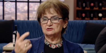 “ჩვენ ძალიან ძლიერები ვართ – არა რუსულ კანონს! კი – ევროპას!” – ლანა ღოღობერიძე