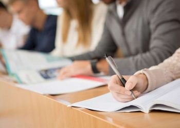 „მასწავლებლებმა უნდა ვთქვათ, რომ ძალაუფლება არა ხელისუფლებას, არამედ ხალხს ეკუთვნის“ – პეტიცია