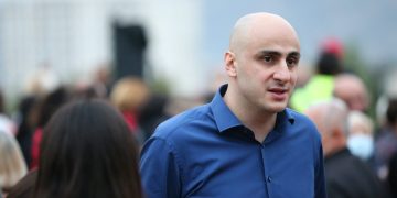 „როგორც დაიწყო დაუგეგმავად, წრფელი პროტესტით და პატრიოტიზმით, ასე უნდა გაგრძელდეს“ – ნიკა მელია