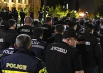 „დაკავებულია 2 პირი, სამართალდამცველემა ერთ-ერთი დაკავებული პირისგან ცივი იარაღი ამოიღეს“ – შსს