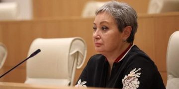 პარიზში გაოგნებულები არიან, რა არის ამ კანონში მიუღებელიო – დუმბაძე რუსულ კანონზე