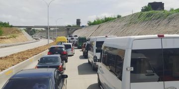 „უხარიათ, რამხელა საცობი შევქმენით, ანუ ბევრნი მოვდივართო, არადა, საწორედ ეგ მეტყველებს თქვენს საწინააღმდეგოდ“ – მერაბ მეტრეველი