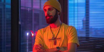 “ყველაფერ იმის დედა ვატირე რაც გვაახლოებს რუსეთთან და გვაშორებს ევროპისგან” – “საეჭვო კაცი”