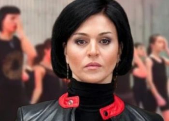 „ახლანდელი ბრძოლა კიდევ უფრო საშიში და სულისშემძვრელია, რადგან სახეშეცვლილი კომუნისტური რუსეთი, ჩვენივე თანამემამულეების, ქართველების ხელით გვებრძვის“ – თეა დარჩია