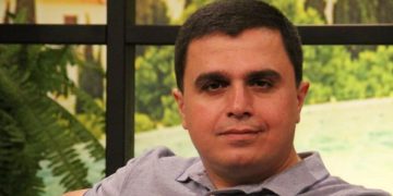 ილია ჭავჭავაძე ჩვენი თანამედროვე რომ იყოს, ალბათ, ფეხებით დაკიდებენ – უშიკიშვილი