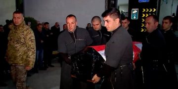 უკრაინაში დაღუპული ქართველი მებრძოლი, თენგიზ ჭანაია საქართველოში ჩამოასვენეს