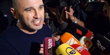 “სირაძემ წამიყვანა ადმინისტრაციაში, მაგრამ მესიჯი მოუვიდა და გზაში გადაიფიქრა” – ხაბეიშვილი