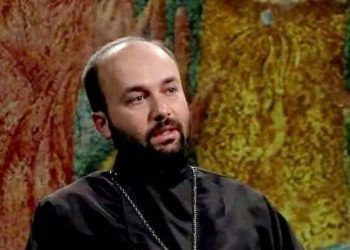 “SOS, მღვდელმოქმედება შეუჩერეს რუსული კანონის მოწინააღმდეგე არქიმანდრიტ მაკარი აბესაძეს” – ილია ჭიღლაძე