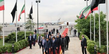 მთავრობამ წაშალა ფოტო, რომელზეც ირანში საქართველოსა და რუსეთის თვითმფრინავები ერთად ჩანს