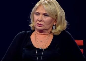 „ეი, ფაშისტებოო! შვილებზე ლაპარაკს მოეშვით! დიახ, ჩვენი მოტანილია ეს თავისუფლება და ასე გამოყენების უფლებას არ მოგცემთ” – ნანა ლორთქიფანიძე