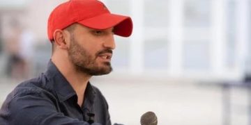 ,, ჩემს ძილს თუ ელოდებოდით, კიდევ შემიძლია 15 საათი პრინციპულად, უშიშრად და მტკიცედ ვიძინო…” – ბექა ყორშია