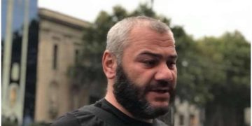 ,, 12 წელიწადში რა გააკეთა ამ ხელისუფალმა ჩვენი დაპირისპირების მეტი. მეზობელი მეზობელს გადაჰკიდეს, დედ-მამა შვილებს გადაჰკიდეს, მეტი რაღა უნდა დააშავონ? მეტი ომი რა გინდათ, ხალხო” – ზაზა სარალიძე